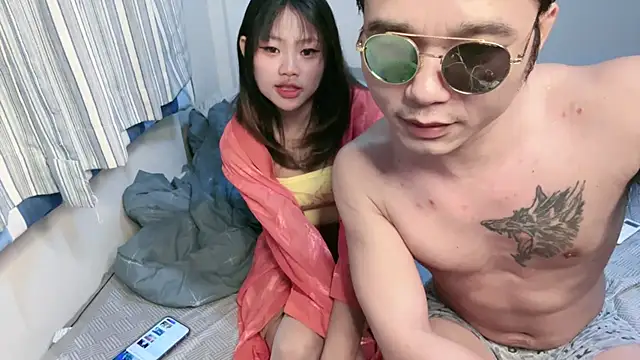 zghn88 online show from 07/18/26, 07:45