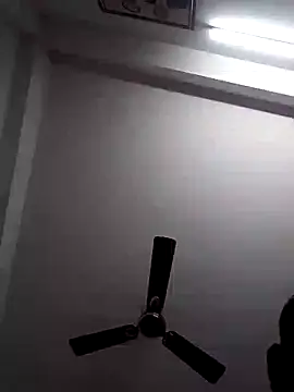 Snapshot of amanWildstalion chatting on 11/01/25, 06:43 amanWildstalion online show from 11/01/25, 06:43