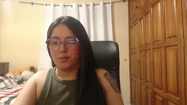 Snapshot of Venus_cat_ chatting on 07/10/26, 11:18 Venus cat online show from 07/10/26, 11:18