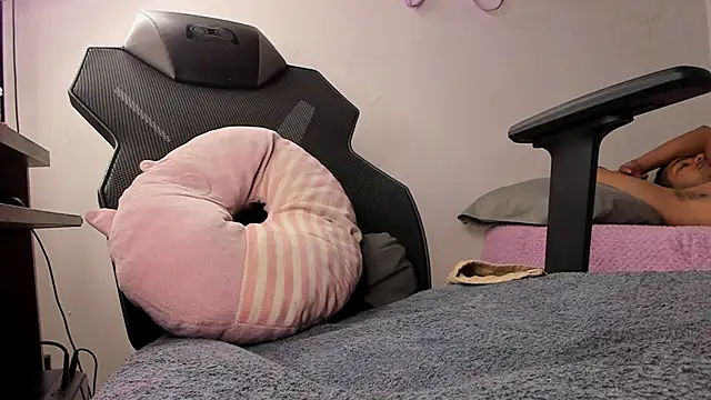 sweet charm  online show from 10/02/25, 12:01