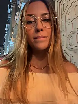 fanyabbey online show from 05/17/26, 03:48