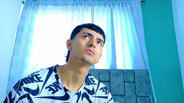 Anthony carter online show from 10/15/25, 01:22