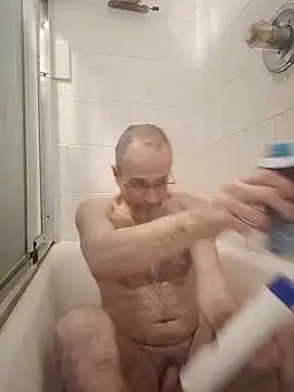 Snapshot of Curious9884 chatting on 10/08/25, 06:22 Curious9884 online show from 10/08/25, 06:22