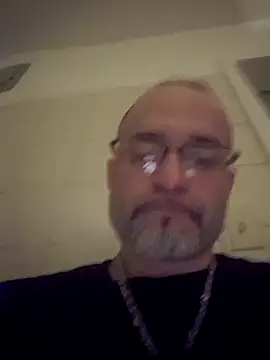 Curious9884 online show from 04/13/26, 03:56