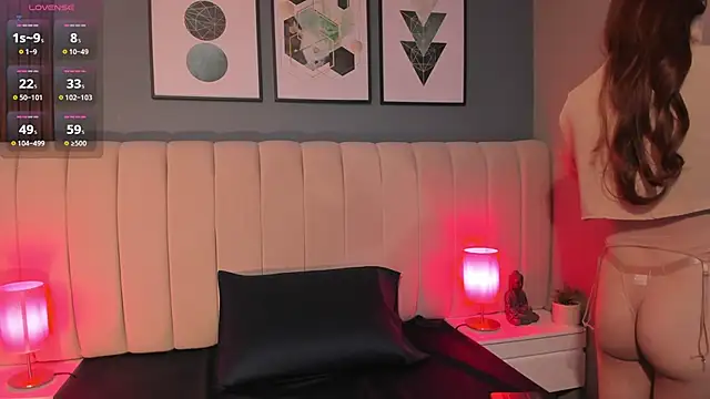 DaimondPink online show from 10/15/25, 04:01