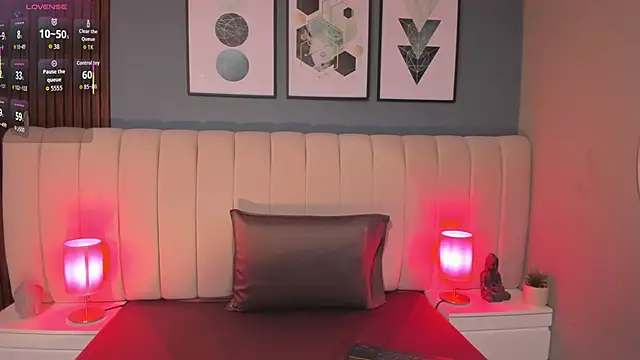 DaimondPink online show from 10/17/25, 03:31
