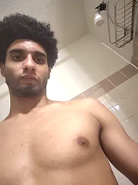 Snapshot of ViewMYC2C69 chatting on 12/19/25, 10:50 ViewMYC2C69 online show from 12/19/25, 10:50