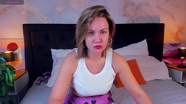 AriaEven online show from 11/13/25, 03:05