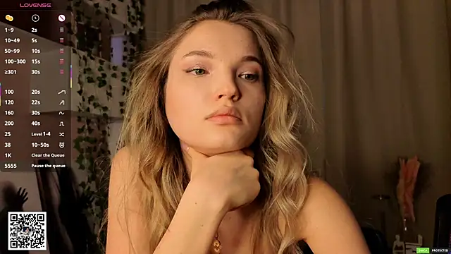 JulieLupo online show from 02/15/26, 07:51