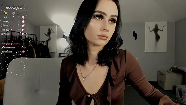 Lisa  Johnson online show from 11/25/25, 12:10