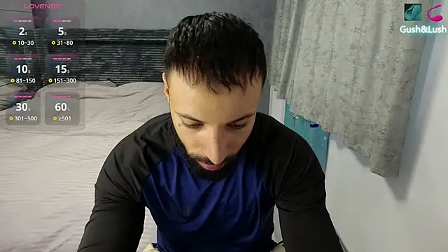 Snapshot of MasculineGuy99 chatting on 10/03/25, 08:11 MasculineGuy99 online show from 10/03/25, 08:11