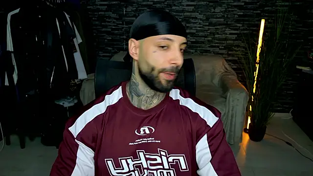 MasculineGuy99 online show from 03/13/26, 06:36