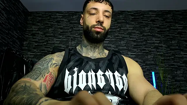 MasculineGuy99 online show from 03/24/26, 10:48