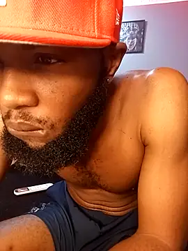 Snapshot of FreakyKaigrey chatting on 10/23/25, 02:11 FreakyKaigrey online show from 10/23/25, 02:11