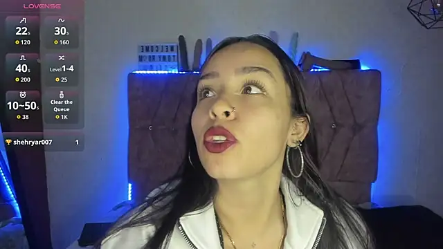 Mia lopez 1 online show from 05/05/26, 09:28