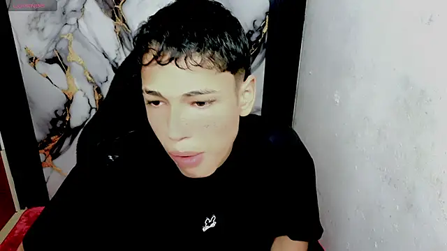 Im david02 online show from 01/17/26, 01:05