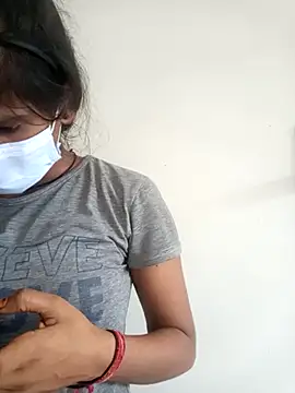 Snapshot of Pinki_baby299 chatting on 10/04/25, 04:43 Pinki baby299 online show from 10/04/25, 04:43