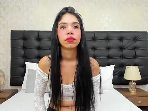 EmaGarcess online show from 02/05/26, 07:29