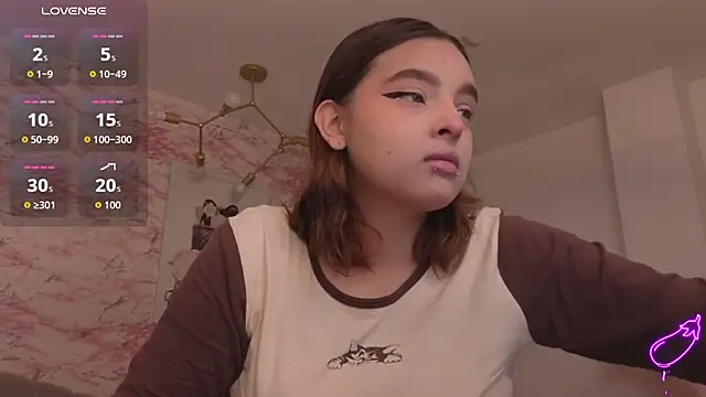 Snapshot of mia_foster_t chatting on 03/03/26, 01:17 mia foster t online show from 03/03/26, 01:17