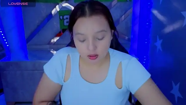 Snapshot of mia_foster_t chatting on 07/09/26, 01:15 mia foster t online show from 07/09/26, 01:15