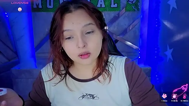 Snapshot of mia_foster_t chatting on 07/13/26, 01:25 mia foster t online show from 07/13/26, 01:25