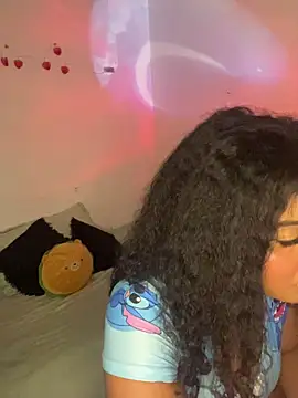 mitschellfox21 online show from 11/14/25, 09:57