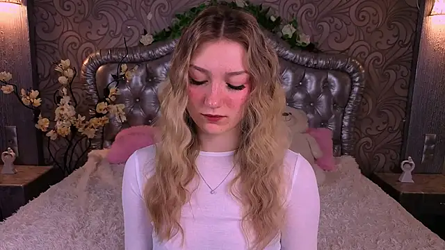 AngelAnabelle online show from 03/22/26, 08:34