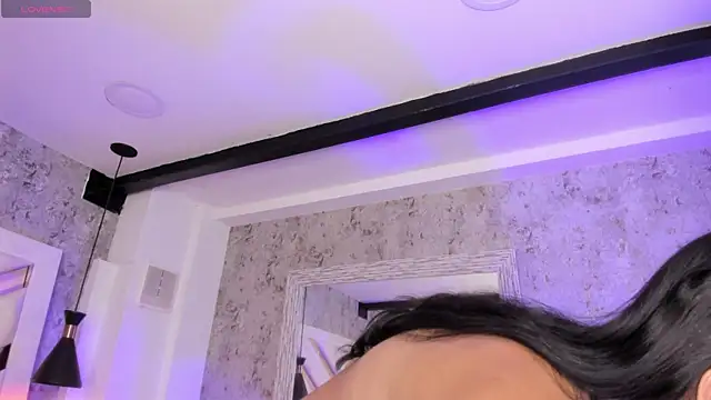 Vanessa Rain  online show from 04/11/26, 07:18