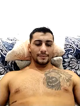 gooddboy01 online show from 10/20/25, 07:36