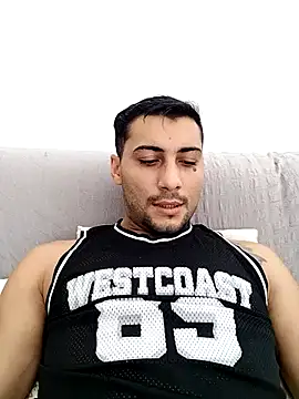 gooddboy01 online show from 10/25/25, 08:55