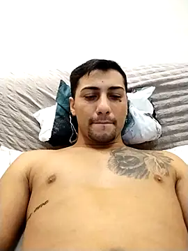 gooddboy01 online show from 11/08/25, 09:46