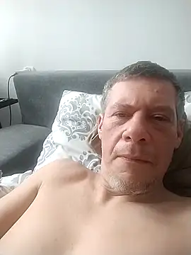 rus198000 online show from 02/15/26, 10:36