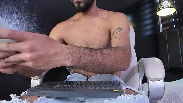 Snapshot of Lobo_sex21 chatting on 11/01/25, 07:49 Lobo sex21 online show from 11/01/25, 07:49