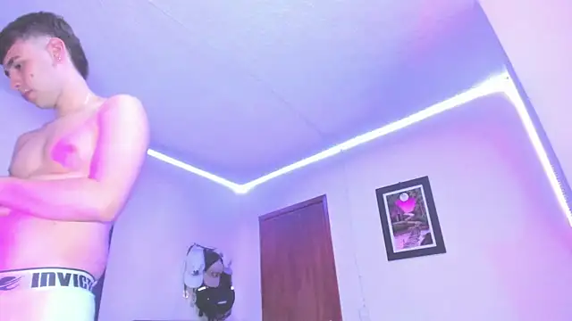 PapiNoha online show from 10/22/25, 10:31