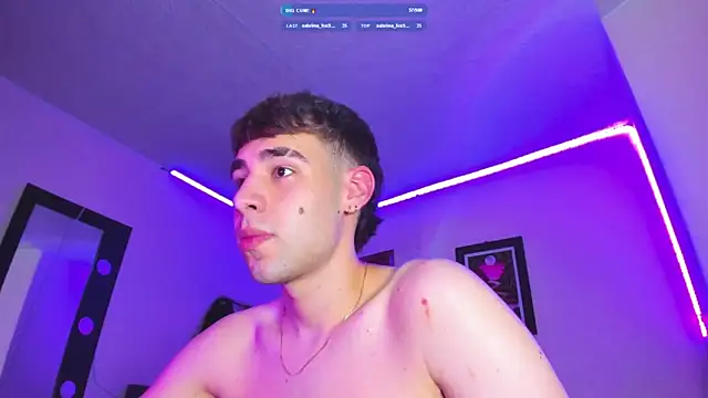 PapiNoha online show from 12/17/25, 12:27