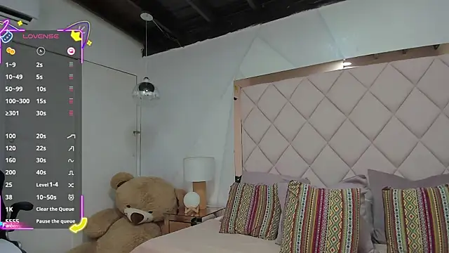 maddie greyy online show from 10/06/25, 04:04