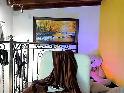 Zulyhenao online show from 11/17/25, 11:54