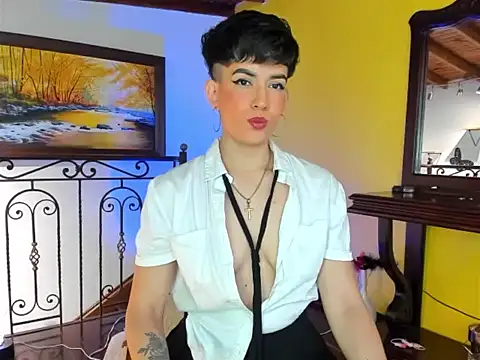 Zulyhenao online show from 11/28/25, 03:20