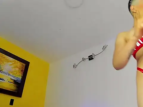 Zulyhenao online show from 03/18/26, 12:41