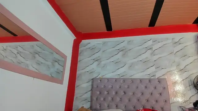 Stefany Andruw online show from 12/01/25, 03:22