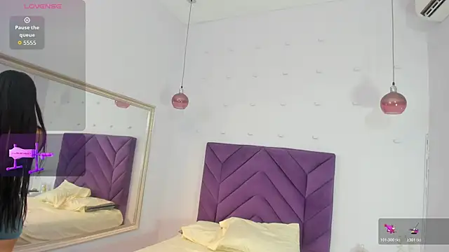 Snapshot of Nahomycarterr chatting on 11/15/25, 07:43 Nahomycarterr online show from 11/15/25, 07:43