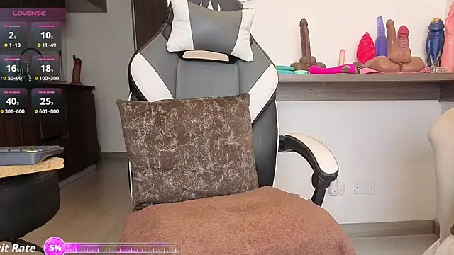 Jade Amado  online show from 03/11/26, 02:23