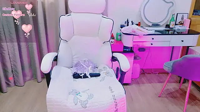  Aria Moonie online show from 04/16/26, 04:46