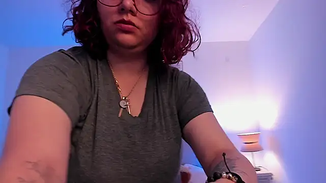 sam von tess online show from 12/16/25, 12:32