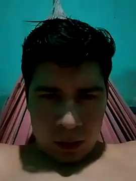 Travieso loco9 online show from 10/25/25, 02:19