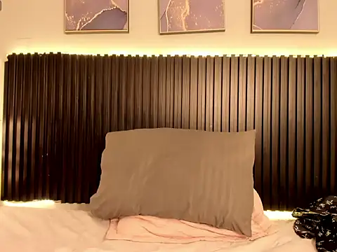 Snapshot of Julieta_Slav3 chatting on 01/16/26, 08:46 Julieta Slav3 online show from 01/16/26, 08:46