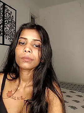 zoya your online show from 10/12/25, 04:00