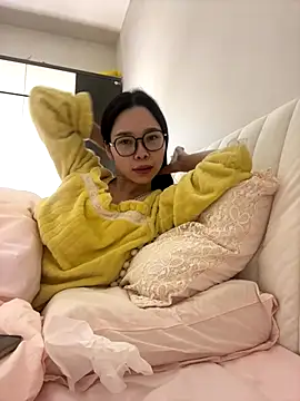 Snapshot of taotaobo chatting on 12/02/25, 02:45 taotaobo online show from 12/02/25, 02:45