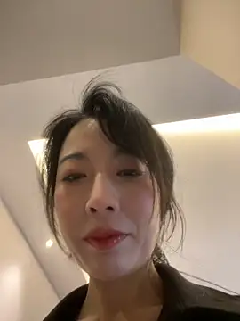 yourkeer online show from 11/17/25, 03:56