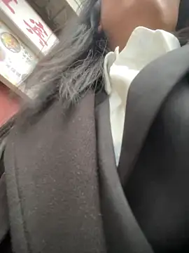 yourkeer online show from 12/18/25, 09:04